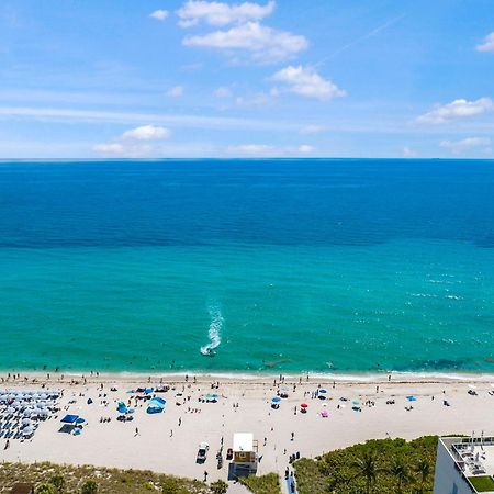 Beachfront Condo With Mesmerizing Views Hollywood Eksteriør bilde
