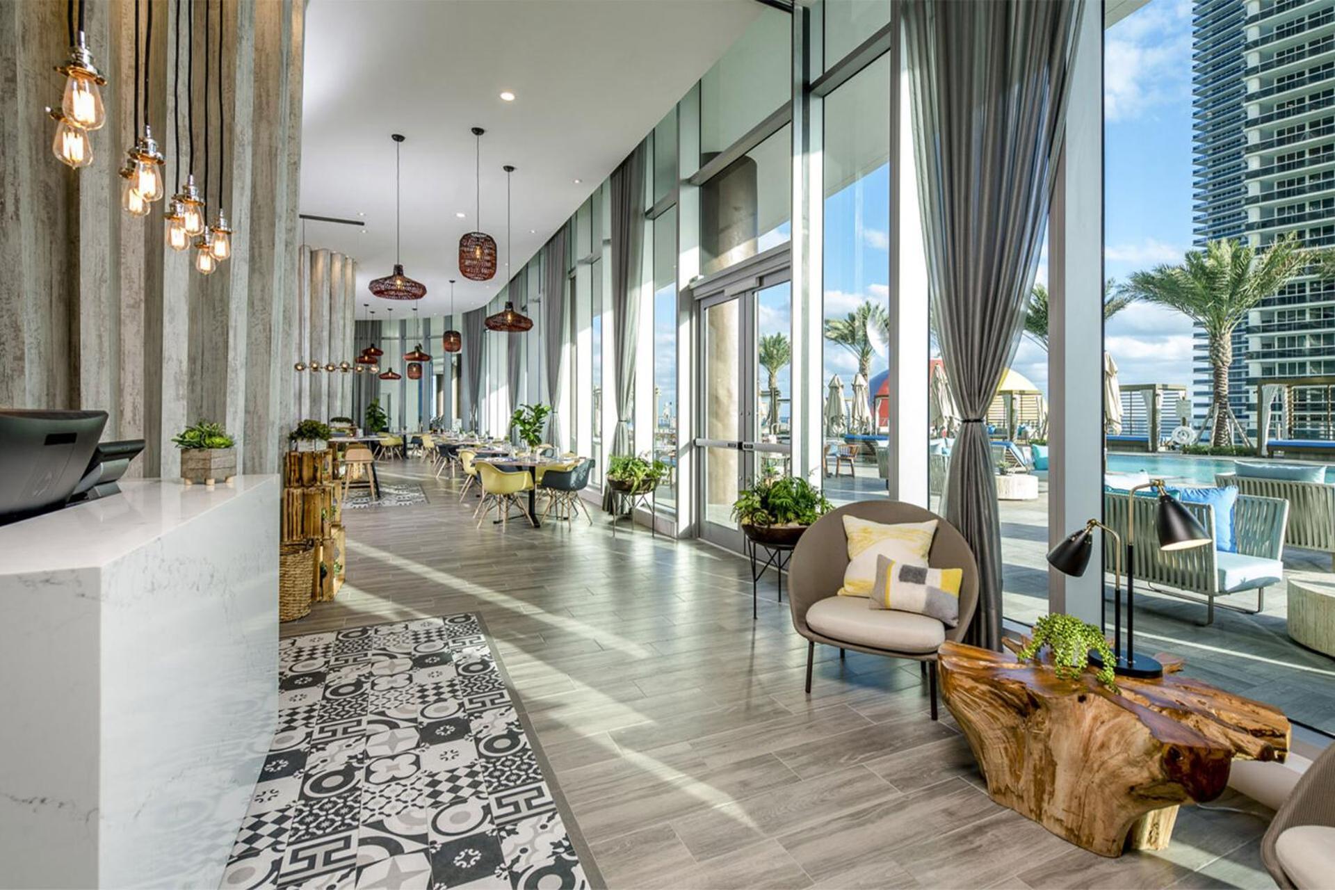 Beachfront Condo With Mesmerizing Views Hollywood Eksteriør bilde